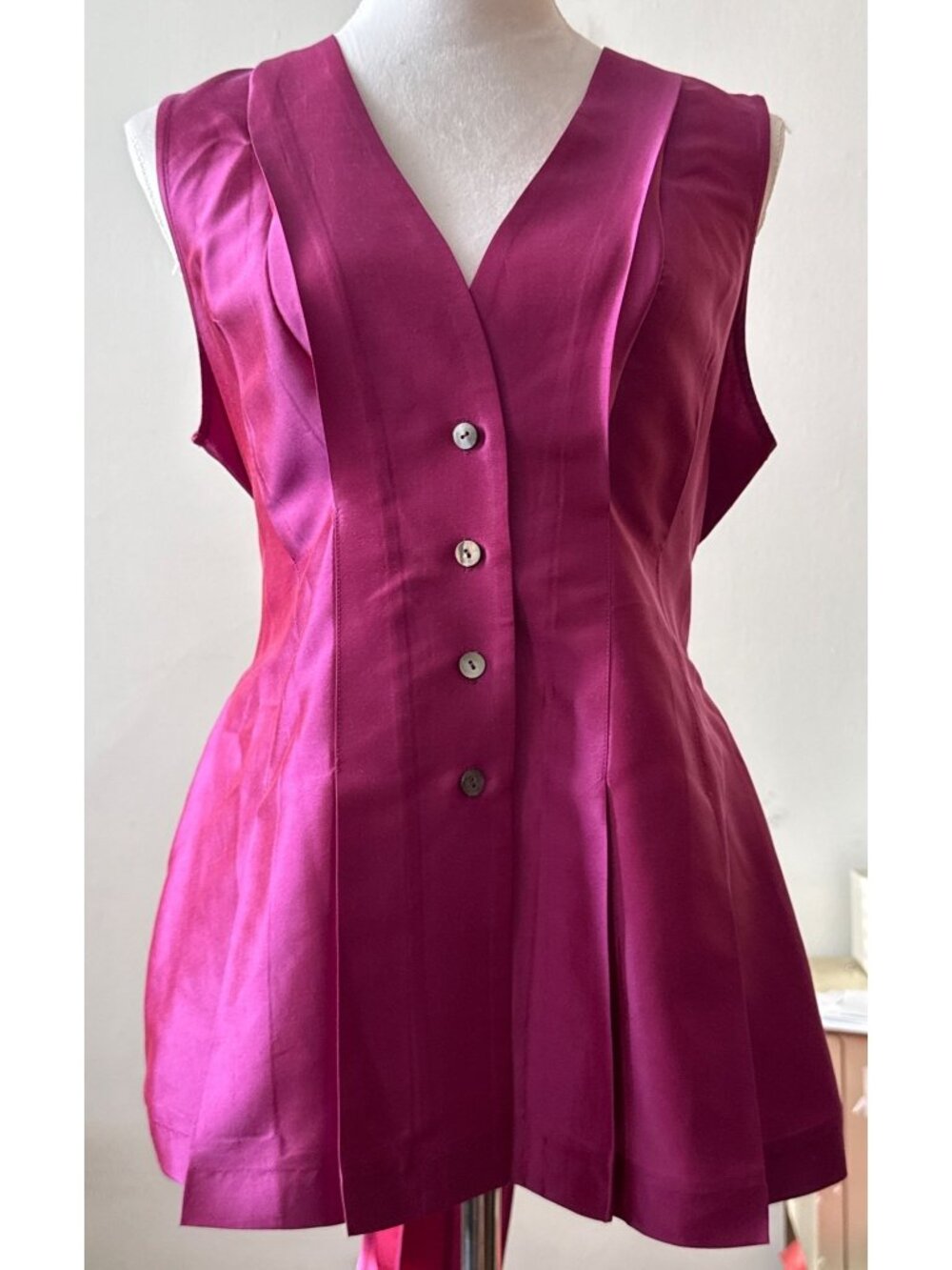 Artisans Angkor Women's Fuchsia 100% Silk Blouse Front Buttons w/Tie Top Size L